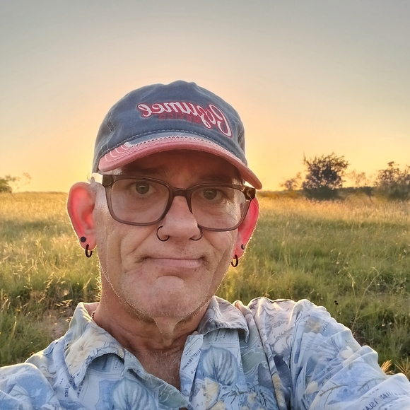 Meet your Posher, Shane Posting Soon,little Bit Of Everything - Picture 4 of 11